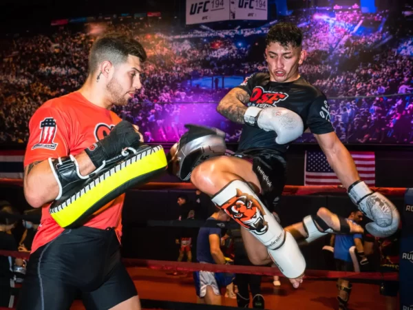 OSF ARANJUEZ, gimnasio en Aranjuez, club OSF ARANJUEZ, gimnasio de artes marciales en Aranjuez, MUAY THAI, CLASES DE MUAY THAI, clases de muay thai en aranjuez, clases de muay thai cerca de mi, clases de kick boxing, clases de kick boxing en aranjuez, clases de kick boxing cerca de mi